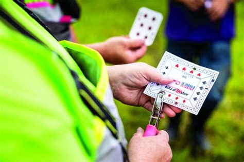 how to organize a poker run.
